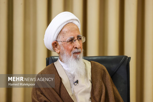 آیت‌الله جوادی: بسیاری از رفتارهای امروز جهان جلوه‌ای از جاهلیت است