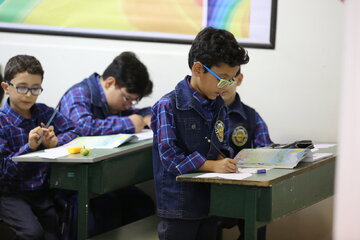 اعتراف صریح وزیر: در مقطعی مدرسه دولتی را تضعیف کردیم اعتراف صریح وزیر: در مقطعی مدرسه دولتی را تضعیف کردیم
