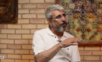 امیر غفارمنش: عزادارم و نمی‌توانم نسبت به کشورم بی‌تفاوت باشم