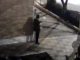 تصاویر دوربین مدار بسته از جنایتکاری که به دار مجازات آویخته شد
