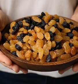 کشمش تیزابی؛ طلای سبز خراسان و راز ماندگاری‌اش