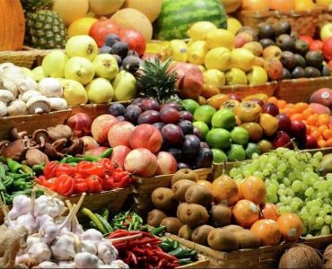 سهم ۲ تا ۳ درصدی ایران از تولید جهانی میوه؛ فرصت صادراتی ایران زیر سایه چالشهای لجستیکی سهم ۲ تا ۳ درصدی ایران از تولید جهانی میوه؛ فرصت صادراتی ایران زیر سایه چالشهای لجستیکی